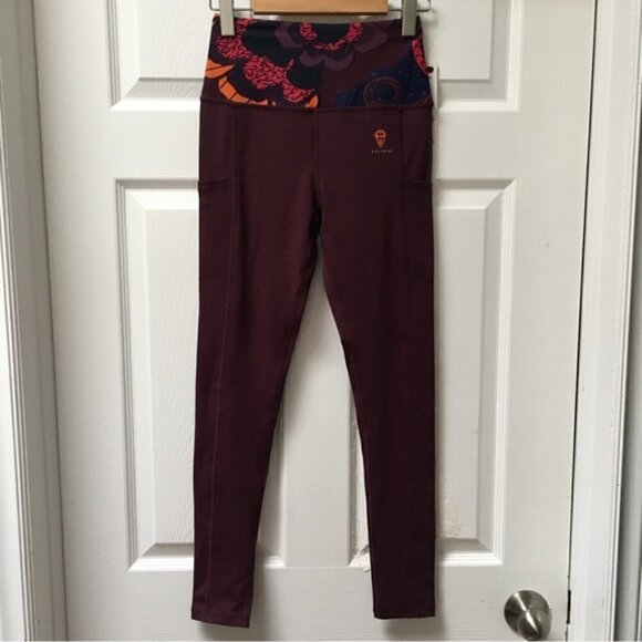 𝅺rolfriqs Africas Riches Bodysharp Womens Leggings - Burgundy - Picture 3 of 11